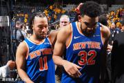 JJB-关于今夜纽约尼克斯调整名单以备欧联，外线爆发环节打磨，气氛紧张，年轻球员得到机会的信息