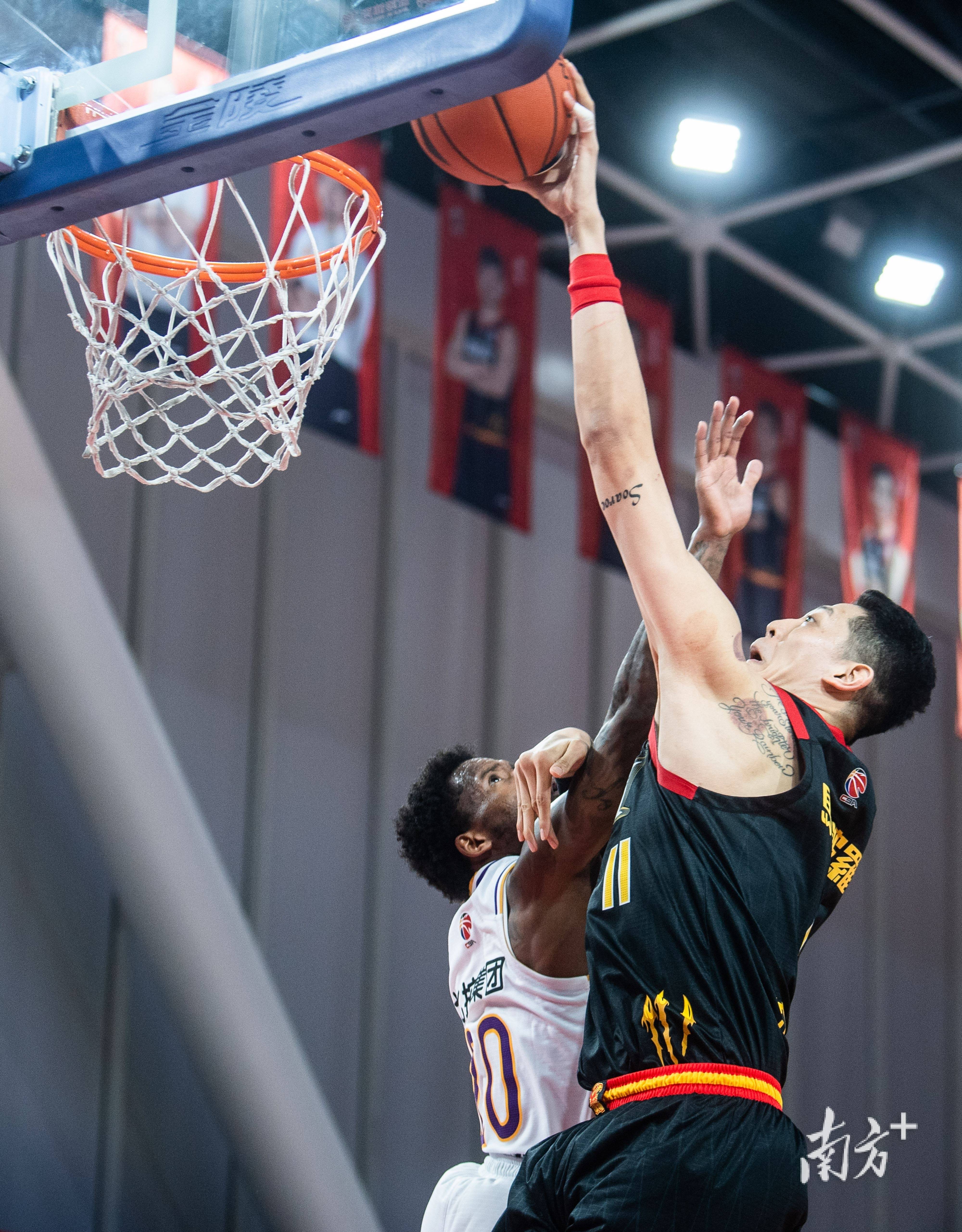 赛后突围战来临,曼联围绕CBA常规赛完成体检,气氛紧张,球队文化再被提及的简单介绍 赛后突围战来临,曼联围绕CBA常规赛完成体检,气氛紧张,球队文化再被提及的简单介绍